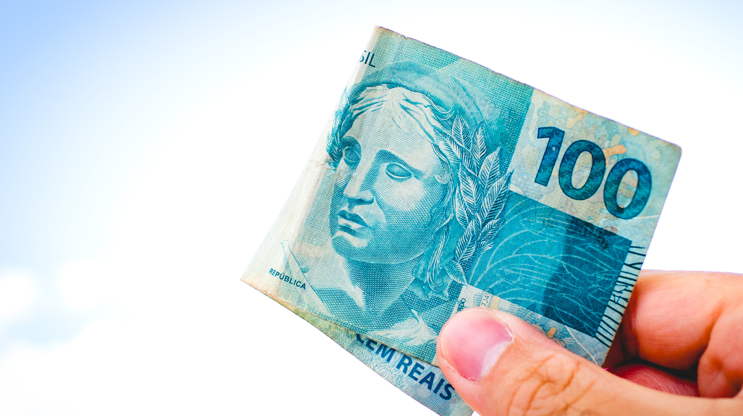 Como construir um fundo de emergência com baixa renda